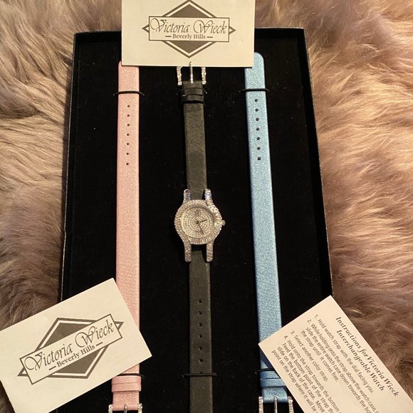 VICTORIA WIECK WATCH WITH INTERCHANGEABLE STRAPS - Picture 4 of 12